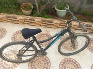دراجة هوائية 26" للبيع