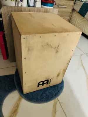 Cajon drum