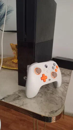 سلام عليكم اكس بوكس one للبيع