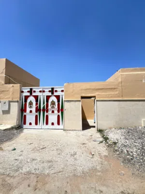 بيت ايجار في منطقه سهيله الايجار عوائل فقط  شهري بدون كهرباء وأثاث