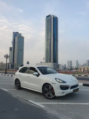 For Sale Porsche Cayenne s Platinum Edition original paint Excellent Condition  269.000 KM Contact 0