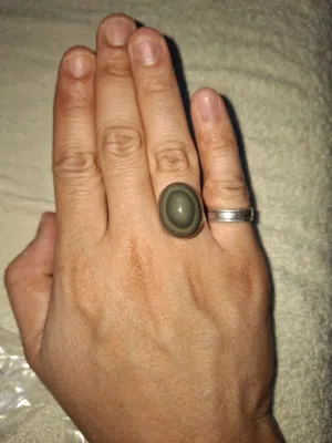 حجر عقيق يمني سليماني بقراني طبيعي لون نادر natural yamani sulaimani agate