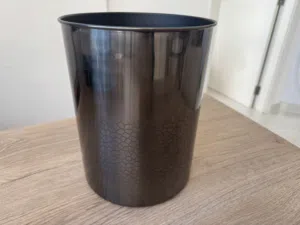 Modern dustbin in affordable price