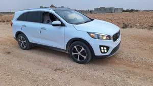 Used Kia Sorento in Bani Walid