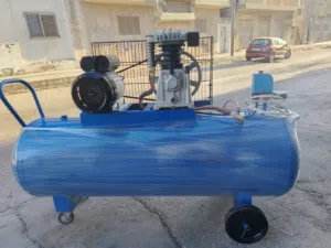 كمبريسة هواء 200 لتر مستعمل استخدام يومين فقط