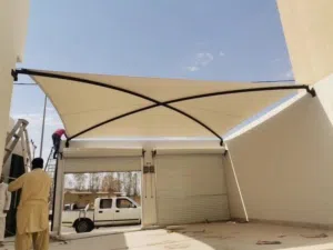 مظلات وسواتر