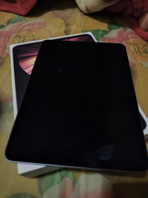 Apple iPad Pro 11 128 GB in Basra