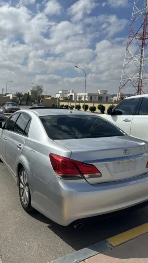 Used Toyota Avalon in Al Dakhiliya