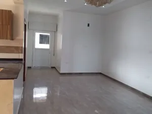 280 m2 4 Bedrooms Apartments for Rent in Tripoli Al-Sabaa