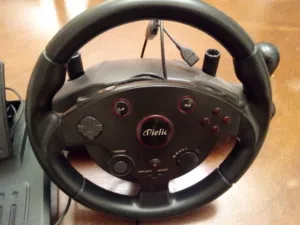 مقود العاب سيارات