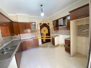 165 m2 3 Bedrooms Apartments for Rent in Amman Al Rabiah
