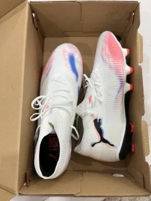 للبيع حذاء كرة قدم Puma FUTURE – جديد