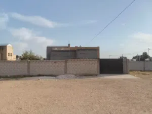 بيت للبيع فيه منطقه الخالديه محافظه المفرق