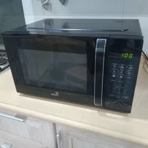 Other 30+ Liters Microwave in Southern Governorate