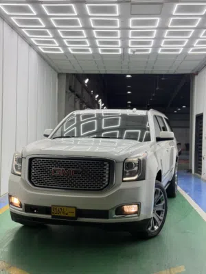 Used GMC Yukon in Al Batinah