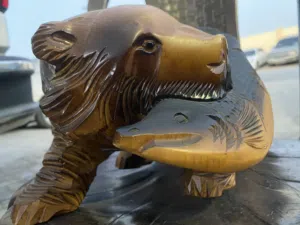 تحفة فنية نادرة منحوت باليد من قطعة واحدة من الخشب الفاخر من اليابان