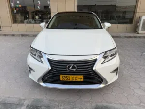 Used Lexus ES in Dhofar
