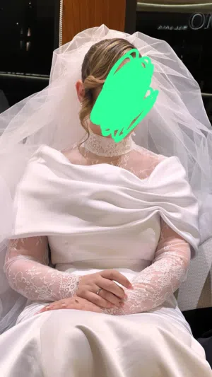 فستان زفاف، تصميم فرنسي مستعمل مرة فقط