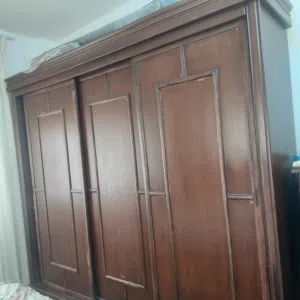 غرفت نوم مستعمله للبيع قابل لتفواض