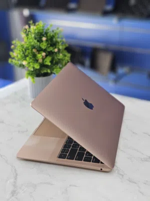 MACBOOK AIR A1932 2019 MODEL INTEL CORE I5 PROCESSOR 8 GB RAM 250 SSD 13.3INCH DISPLAY SIZE RETINA