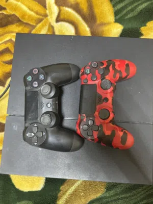 سوني 4 نظيف مع كامل الملحقات