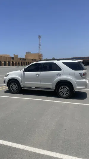 تويوتا فور شنر خليجي وكالة عمان V6