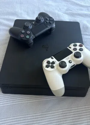 PlayStation 4
