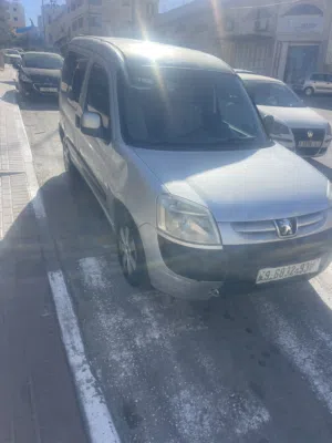 بيجو بارتنر