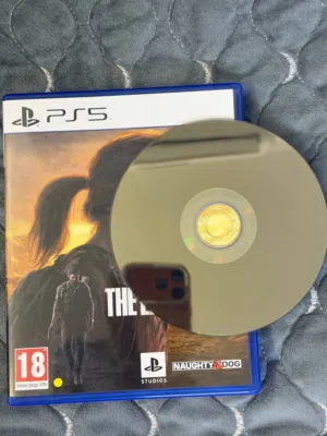 The last of as1ps5  تشتغل على بلي سيشن 5