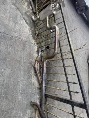 داون بايب مع مواسير مع كاتم