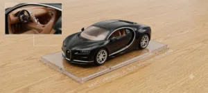 مجسم سيارة بوغاتي تشيرون أصلي معدن بحالة ممتازة - Bugatti Chiron Die-cast
