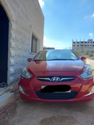 هيونداي اكسنت 2013 فتحة سقف محرك 1600  للبيع