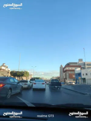 عقار تجاري ممتاز جدا جدا على رئيسي زناتة الجديدة