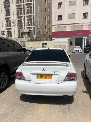 سيارة بحالة ممتازه موستبيشي لانسر