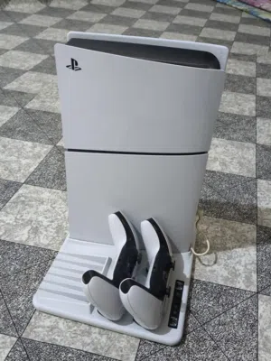 بلي 5 للبيع
