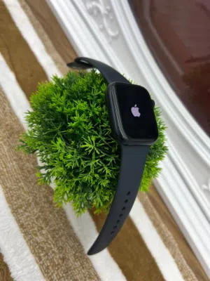 Apple watch 9
