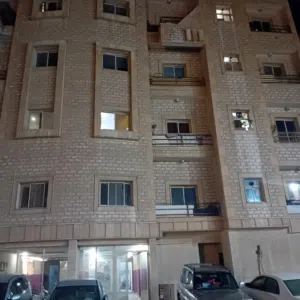 غرفه للايجار بحولي بجوار الجمعيه ودوار الكرد