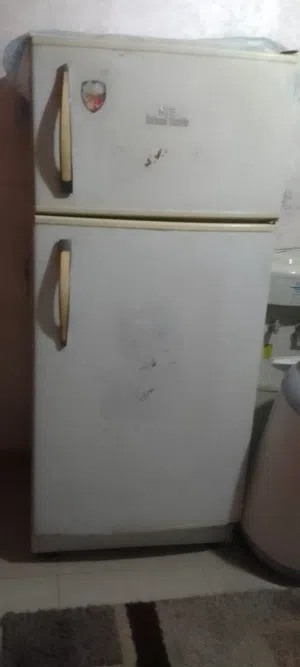 ثلاجه مستعمله للبيع نوع ناشونال اليكترك