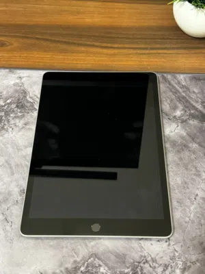 ايباد 9 كرت شبه جديد بسعر مناسب