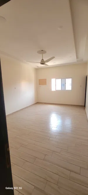 170 m2 3 Bedrooms Apartments for Sale in Aden Al Buraiqeh
