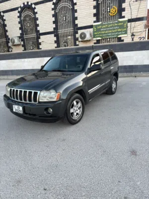 جيب جراند شروكي 2005 V8 بسعر حرق 4200
