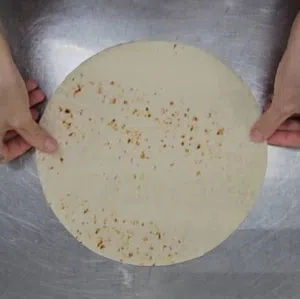خبز شاورما توريد مباشر من المخبز إلى المطاعم    Shawarma Bread  direct from bakery  to restaurants