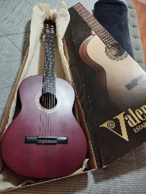 for sale guitar Valencia/- established./1972