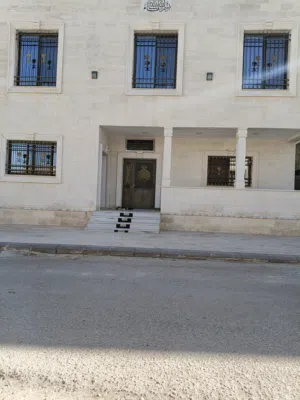 180 m2 3 Bedrooms Apartments for Sale in Amman Sahab