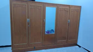 كنتور للبيع نجارة نظيف اخشابة قوية
