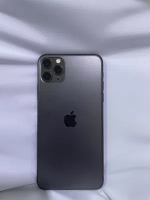Apple iPhone 11 Pro Max 64 GB in Al Batinah