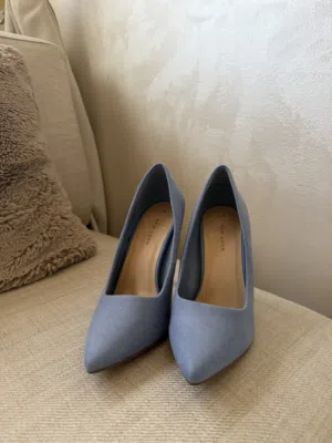 Blue High Heels. Brand: NEW LOOK