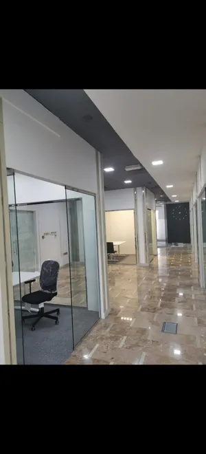 للايجار مكتب بزنس سنتر Business center