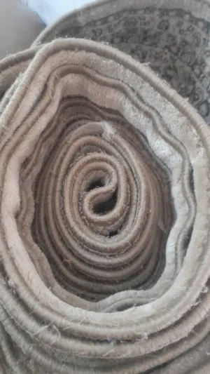 سجاده ممر  بحاله ممتازه قابل للتفاوض بالسعر