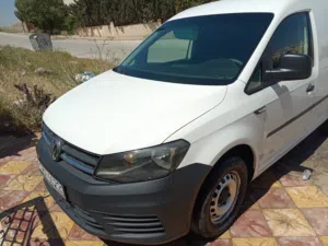 جولف كادي بنزين 2018 بحاله الوكاله للبيع ماتور 1600 بنزين فحص تب نظافه ممشى قليل